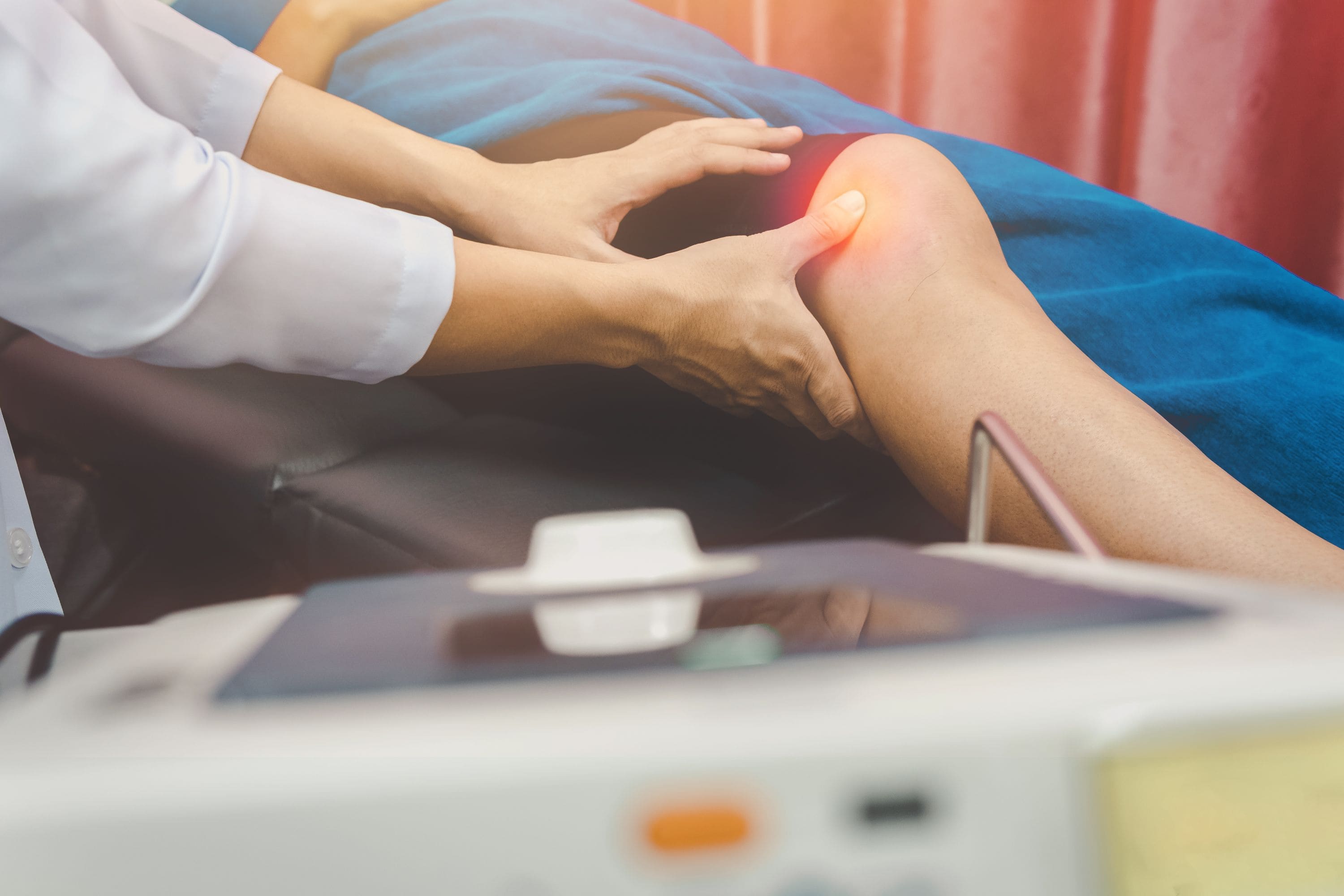 Reparación del cartílago de la rodilla por artroscopia ofrecido por el Dr. Víctor Rodríguez Martínez